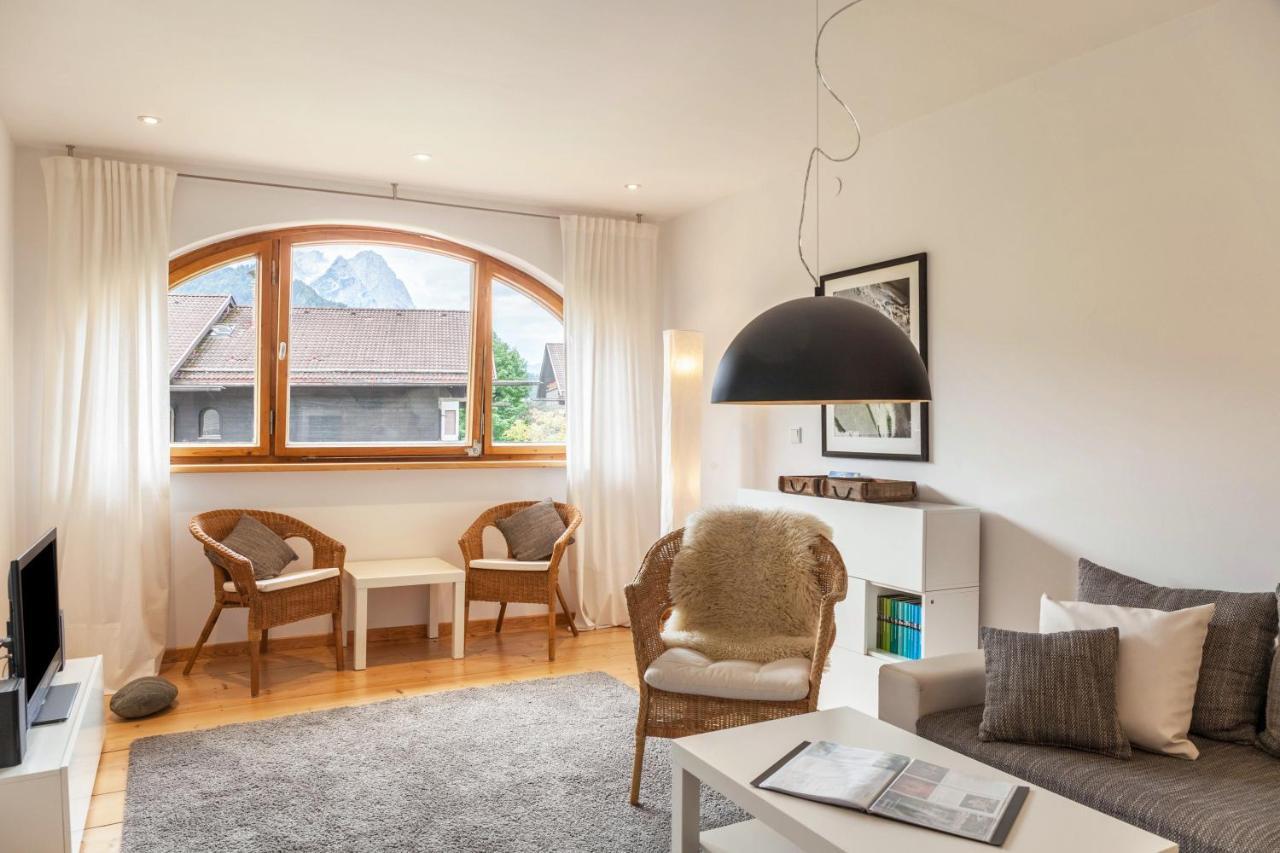 Fewo Im Blauen Haus Dg Garmisch-Partenkirchen Zewnętrze zdjęcie